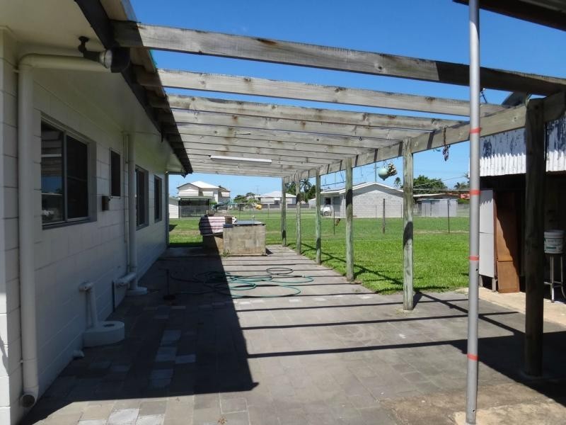 85 Sixth Street, Home Hill QLD 4806