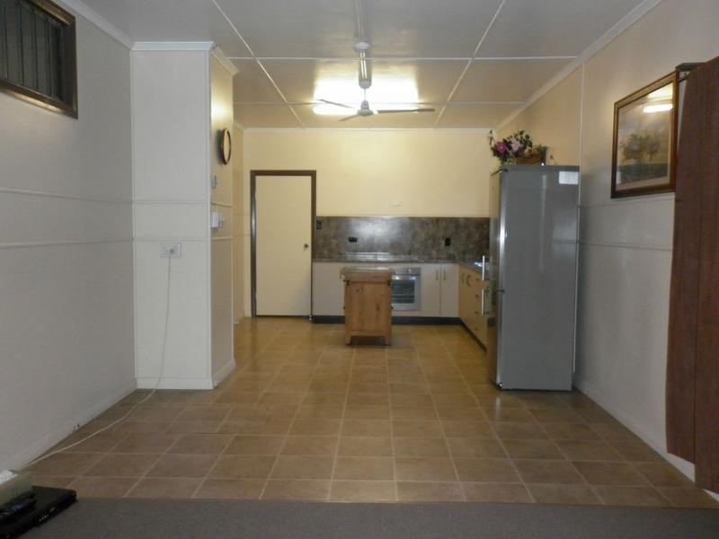 92 Fourteenth Avenue, Home Hill QLD 4806