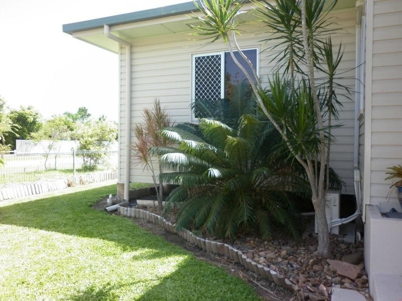 92 Fourteenth Avenue, Home Hill QLD 4806
