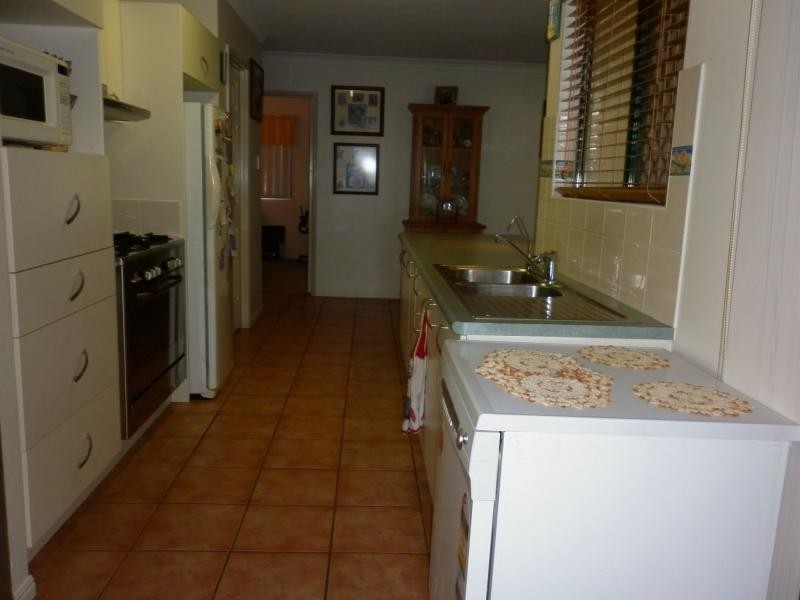 4 Harley Drive, Ayr QLD 4807