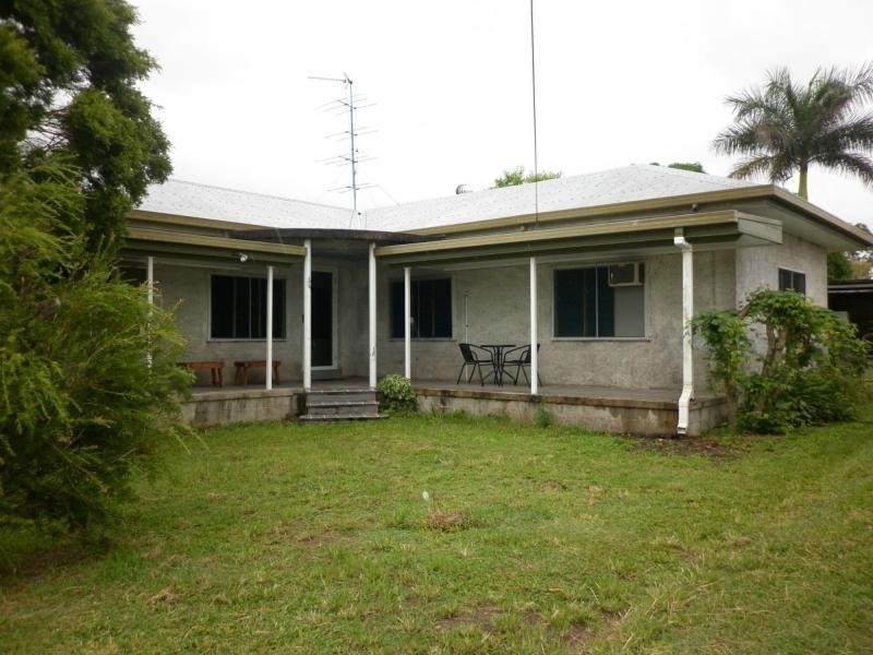 35 Elizabeth Street, Ayr QLD 4807