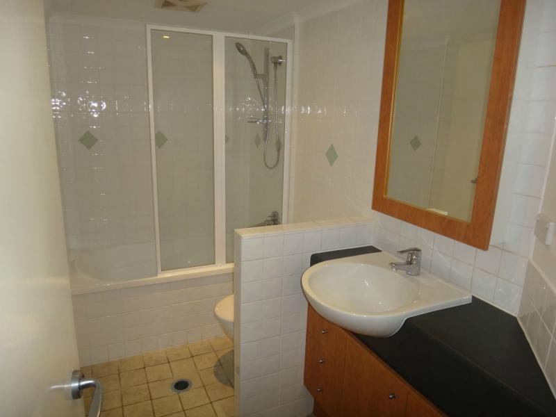 Unit 19/53 Warren Street, St Lucia QLD 4067