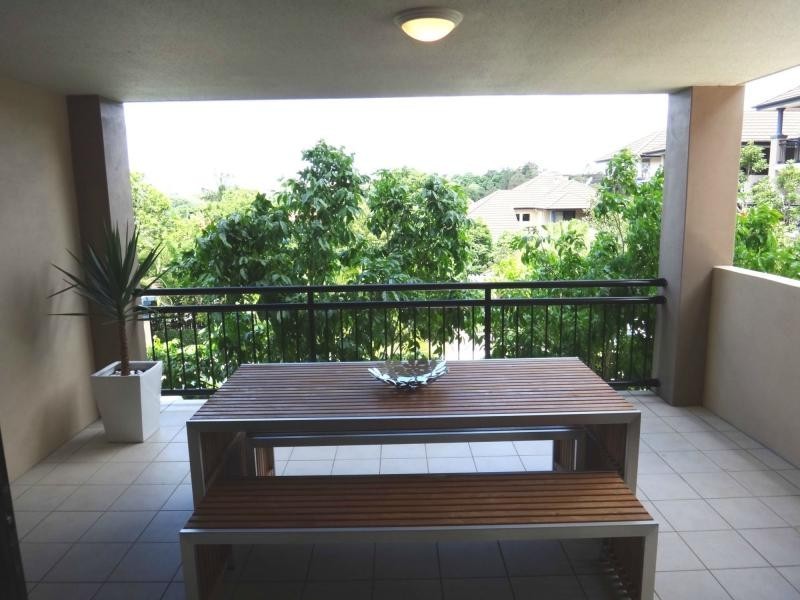 Unit 19/53 Warren Street, St Lucia QLD 4067