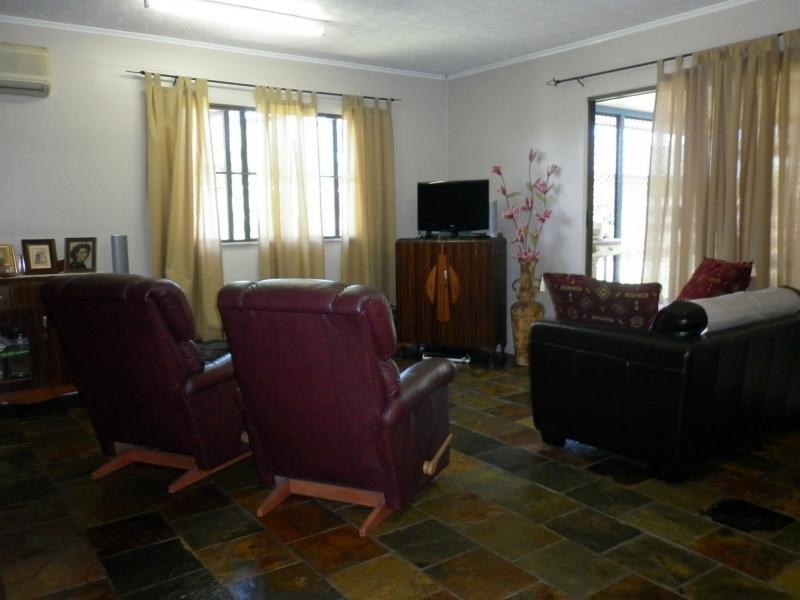 52 Albert Crescent, Ayr QLD 4807
