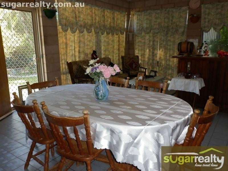 17 Braby Street, Alva QLD 4807