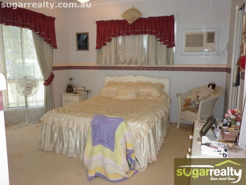 17 Braby Street, Alva QLD 4807