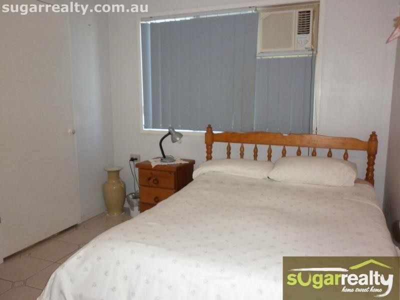 17 Braby Street, Alva QLD 4807