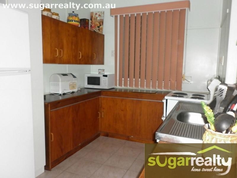 15 Topton Street, Alva QLD 4807