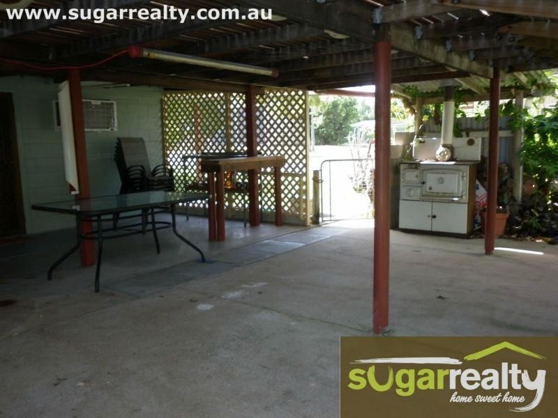 15 Topton Street, Alva QLD 4807