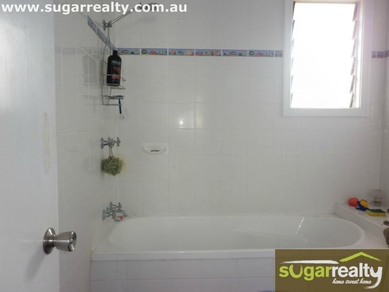 77 Adelaide Street, Ayr QLD 4807