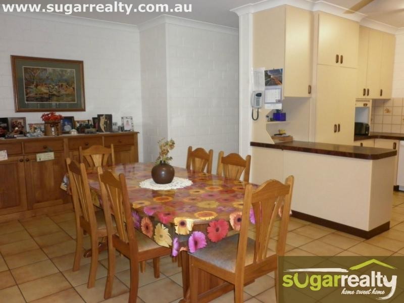 46 Downs Road, Jarvisfield, Jarvisfield QLD 4807