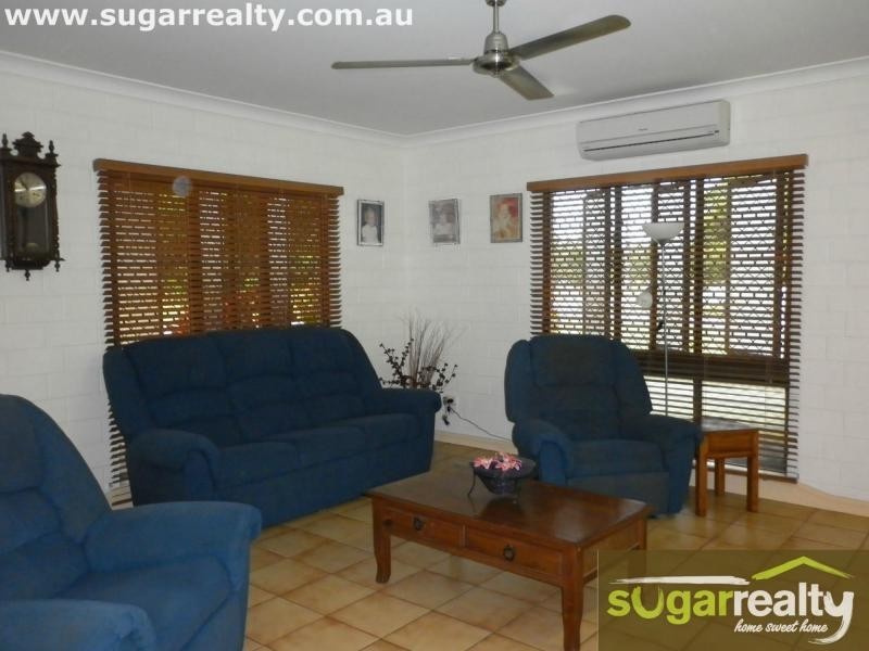 46 Downs Road, Jarvisfield, Jarvisfield QLD 4807