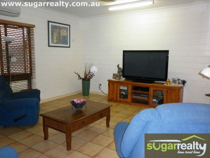 46 Downs Road, Jarvisfield, Jarvisfield QLD 4807