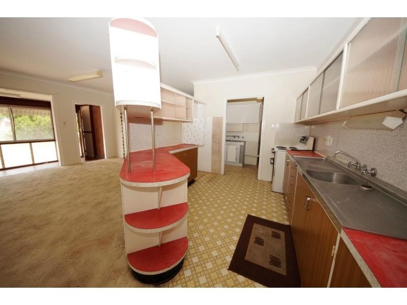 131 Woods Street, Ayr QLD 4807