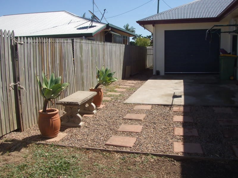 4A Cox Street, Ayr QLD 4807