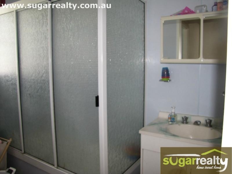 25 Dennis Street, Ayr QLD 4807