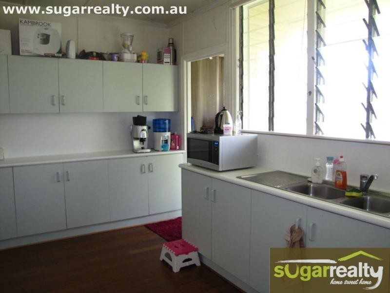 25 Dennis Street, Ayr QLD 4807