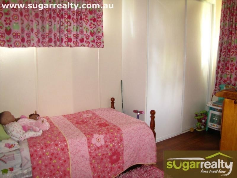 25 Dennis Street, Ayr QLD 4807