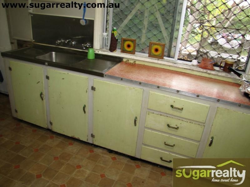 35 Seventh Avenue, Home Hill QLD 4806