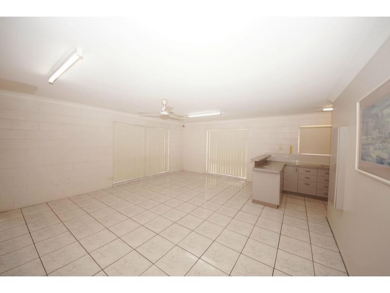 Unit 1/135 Graham Street, Ayr QLD 4807