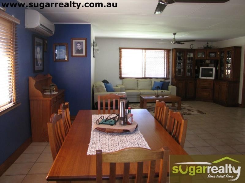 8 Pacific Court, Brandon QLD 4808