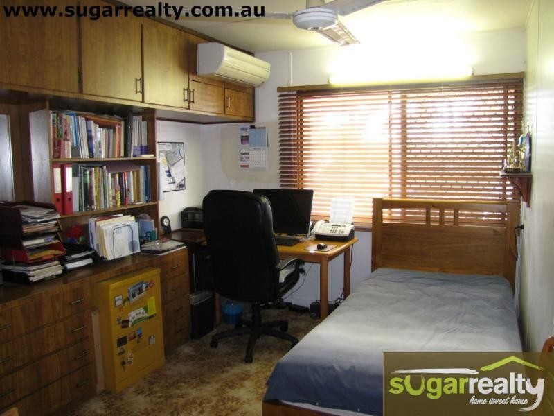 8 Pacific Court, Brandon QLD 4808