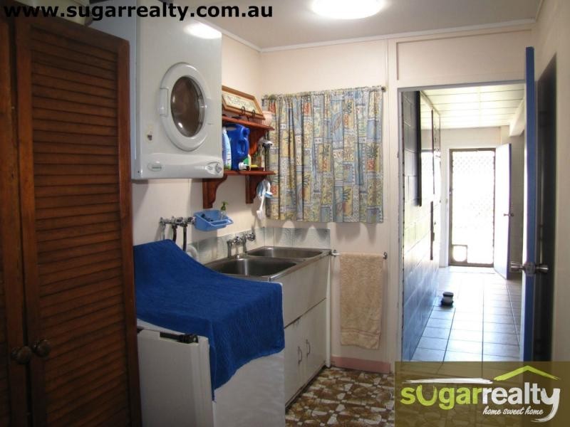 8 Pacific Court, Brandon QLD 4808