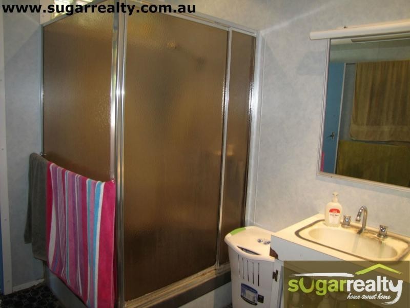 163-165 Eleventh Avenue, Home Hill QLD 4806