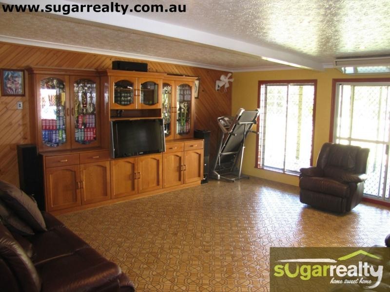 163-165 Eleventh Avenue, Home Hill QLD 4806