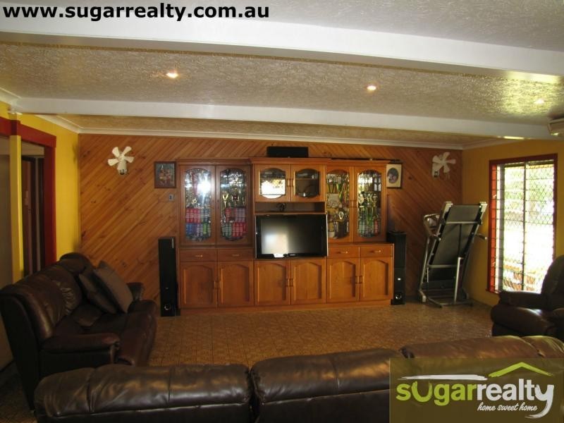 163-165 Eleventh Avenue, Home Hill QLD 4806