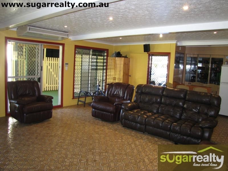 163-165 Eleventh Avenue, Home Hill QLD 4806