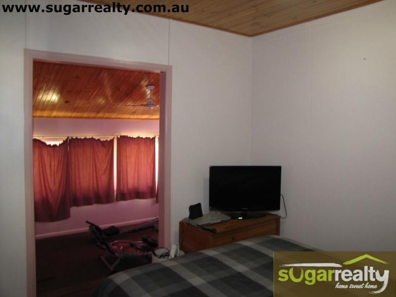 163-165 Eleventh Avenue, Home Hill QLD 4806