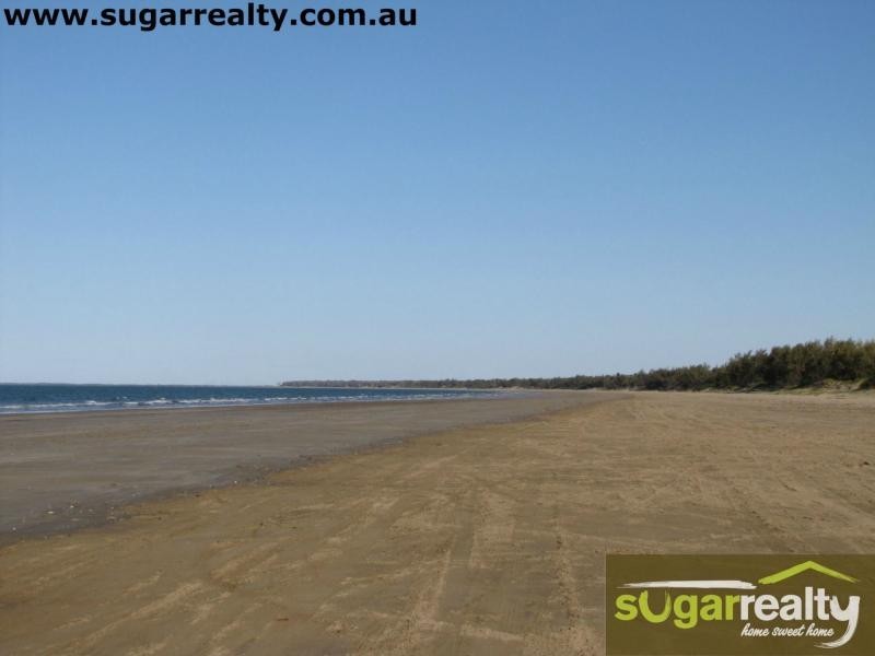 40 Whiting Court, Cungulla QLD 4816