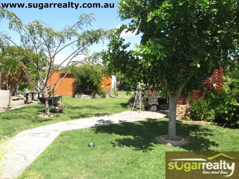 126 Eleventh Avenue, Home Hill QLD 4806