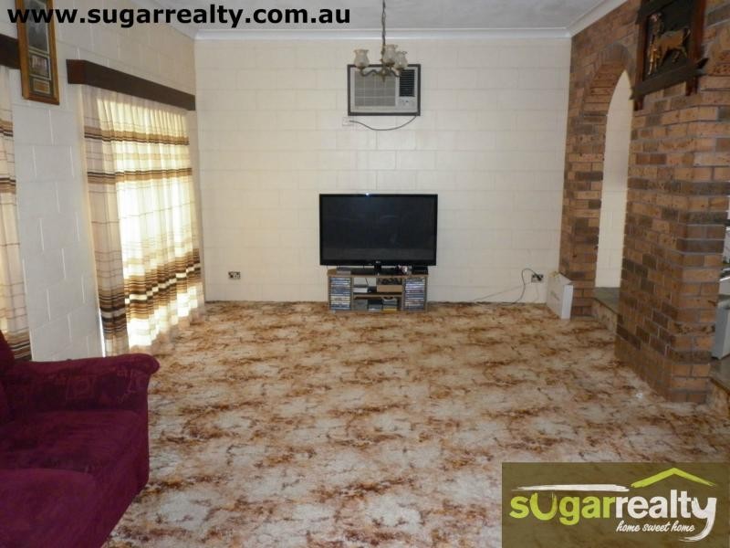 26 Etna Road, Mount Kelly, Ayr QLD 4807