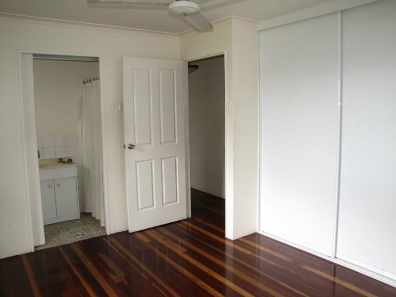 75 Young Street, Ayr QLD 4807