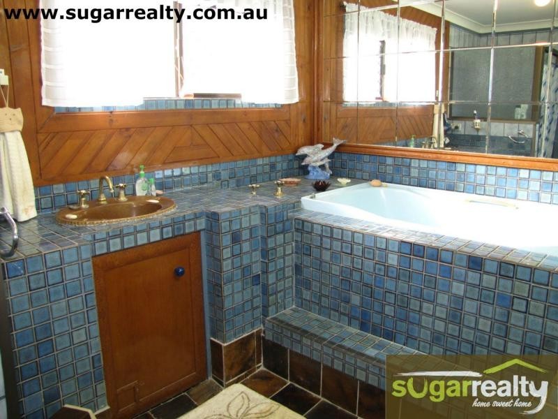 87 Mackenzie Street, Ayr QLD 4807