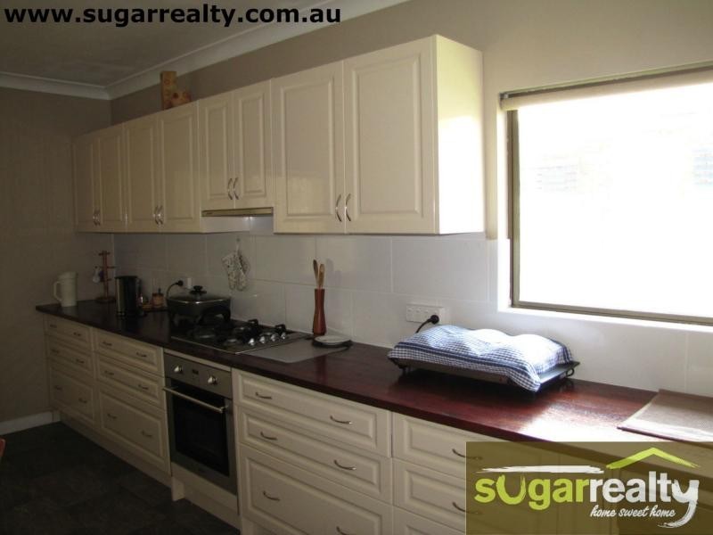 24 Grey Street, Ayr QLD 4807