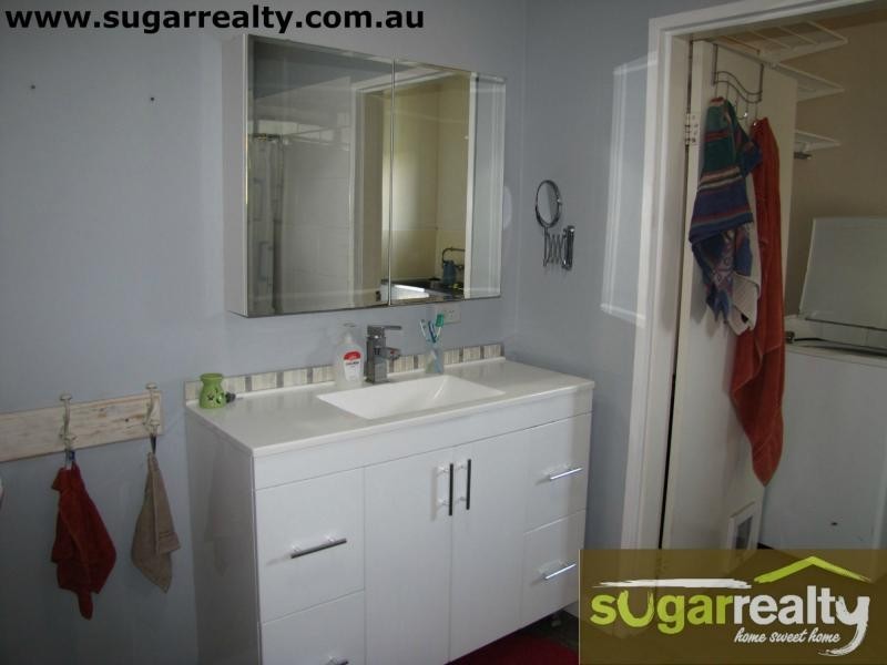 24 Grey Street, Ayr QLD 4807