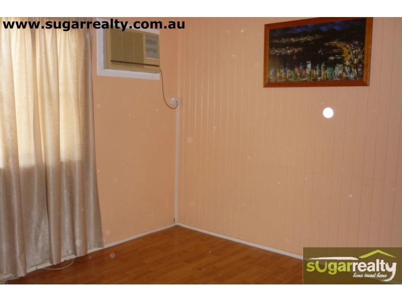 38 Tenth Avenue, Home Hill QLD 4806