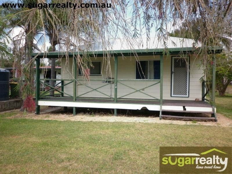 30 Topton Street, Alva Beach, Alva QLD 4807