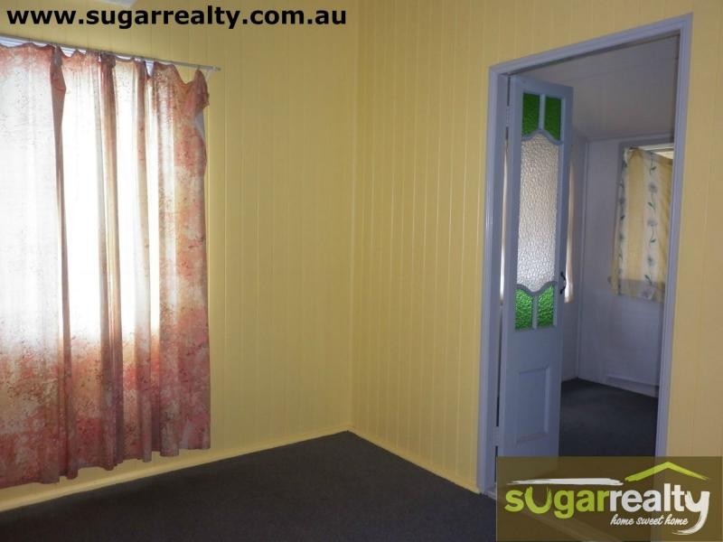 30 Topton Street, Alva Beach, Alva QLD 4807