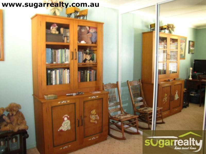 18 Moss Street, Ayr QLD 4807