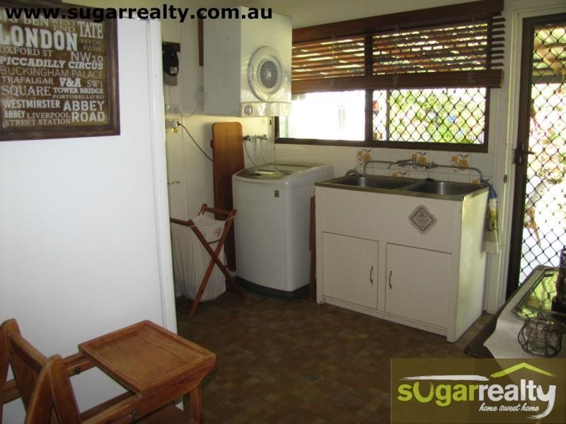 18 Moss Street, Ayr QLD 4807