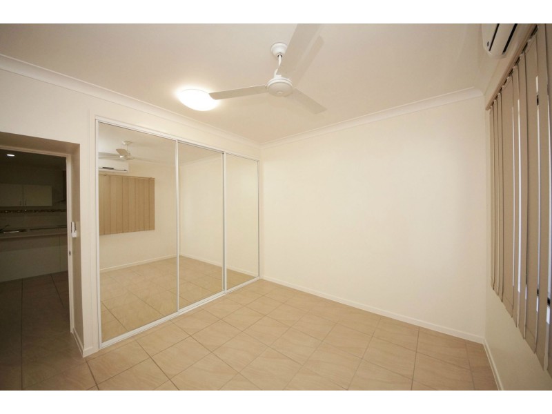 2/28 Rossiter Street, Ayr QLD 4807