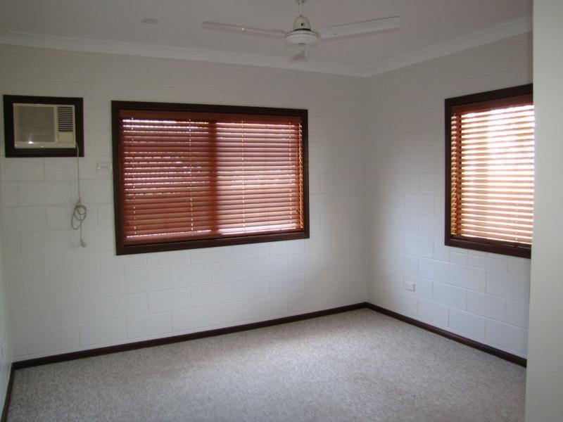 29 Braby Street, Alva QLD 4807