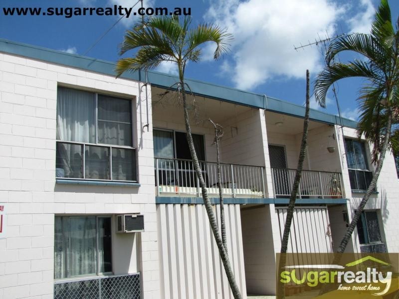 Unit 4/9 Queen Street, Ayr QLD 4807