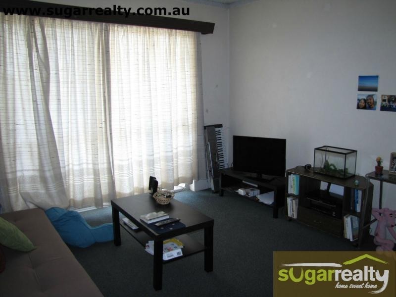 Unit 4/9 Queen Street, Ayr QLD 4807