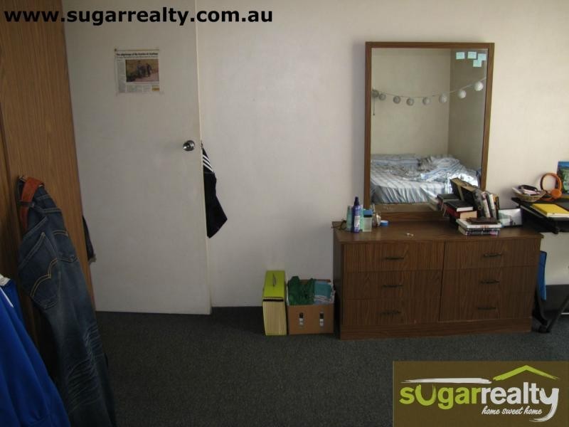 Unit 4/9 Queen Street, Ayr QLD 4807