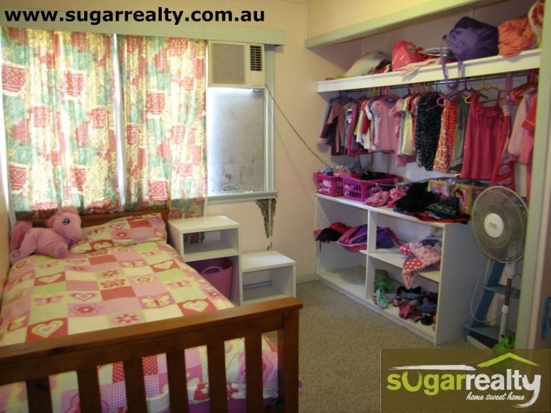 Unit 4/9 Queen Street, Ayr QLD 4807